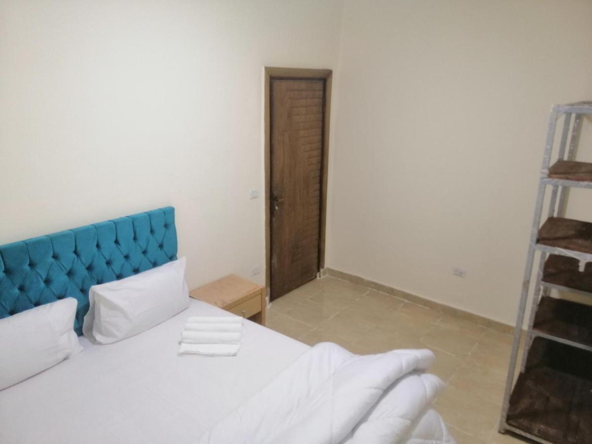 Anubis Kingdom Pyramids Hostel Kafret el-Gabal Exterior foto