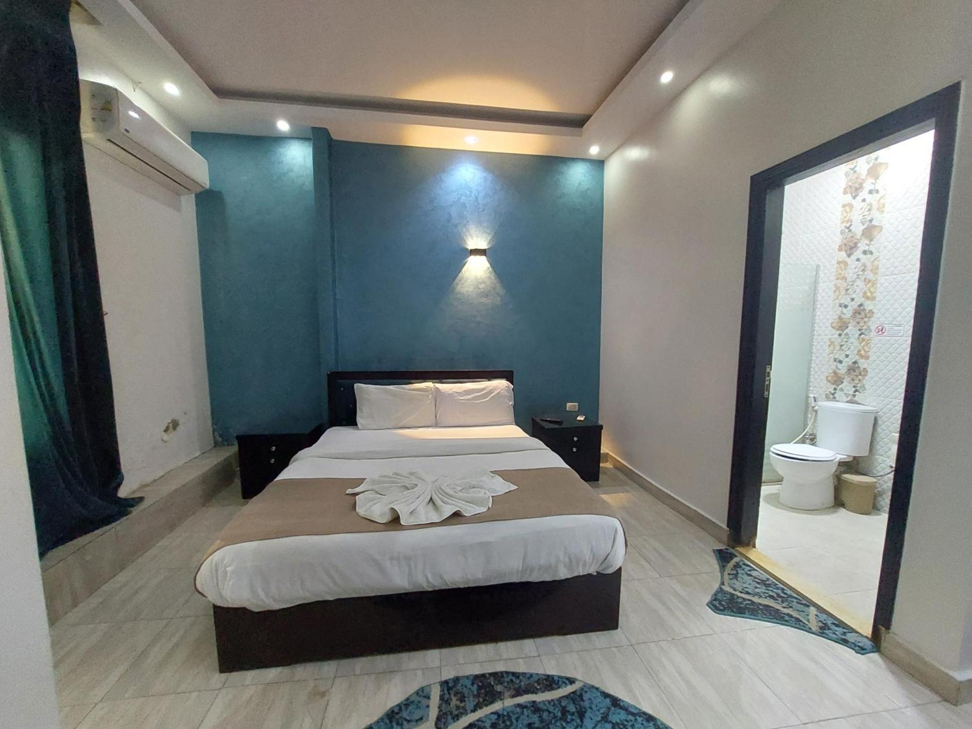 Anubis Kingdom Pyramids Hostel Kafret el-Gabal Exterior foto